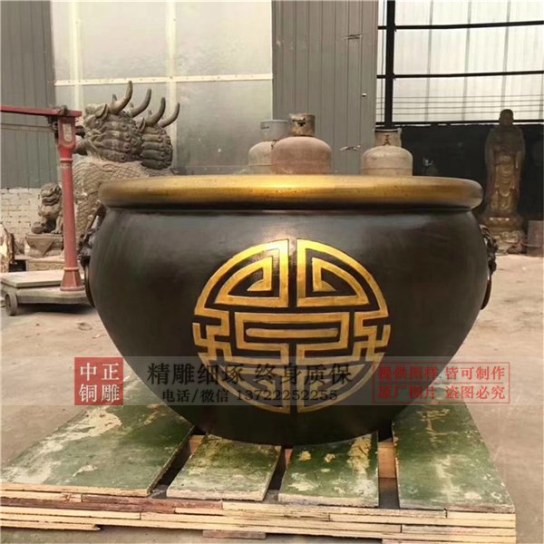 仿故宮大缸.jpg 仿故宮大缸.jpg