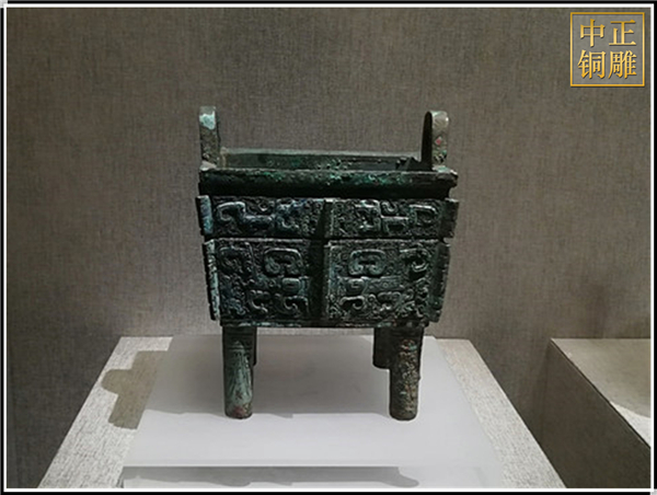 商代后期銅鼎.jpg 商代后期銅鼎.jpg