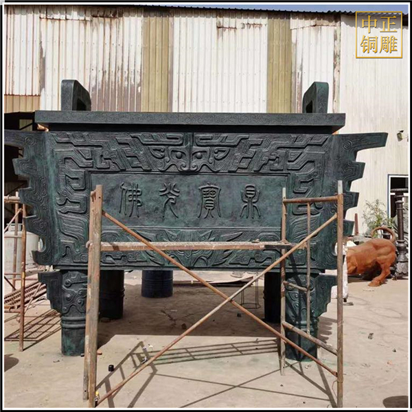 寺院銅鼎加工.jpg 寺院銅鼎加工.jpg